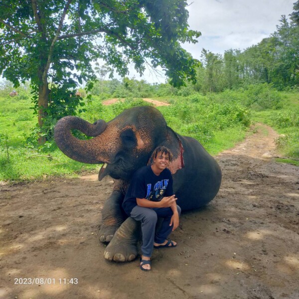 รถให้เช่าสุโขทัย บริการรถตู้เหมานำเที่ยว รถตู้เช่าพร้อมคนขับ ราคาถูก บริการรับส่งทั่วไทย 25 Pixiu2519.com บริการรถตู้เหมานำเที่ยว รถตู้เช่าพร้อมคนขับ 67